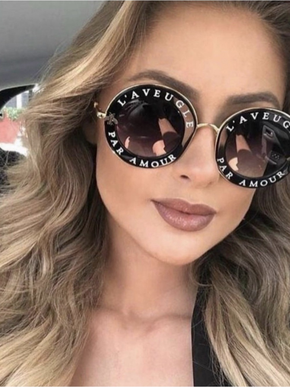 Gucci Black Round 'L'Aveugle Par Amour' Logo Sunglasses with Gold Bridge GG0113S - Picture 13 of 15